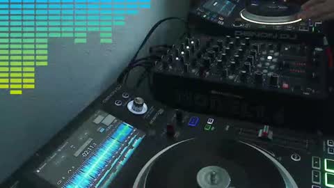 Snapshot of reticuli chatting on 07/13/26, 03:59 GearPorn online show from 07/13/26, 03:59