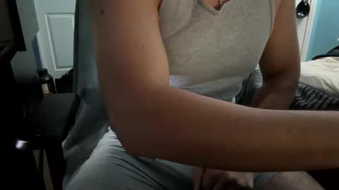 rev4747 online show from 10/10/25, 04:00