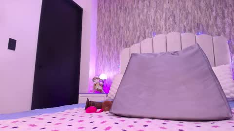 REVEN online show from 11/28/25, 03:09