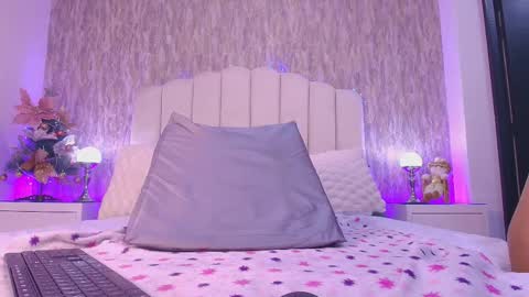 REVEN online show from 12/19/25, 03:24