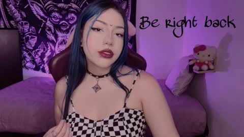 Snapshot of revenmiller_ chatting on 10/06/25, 12:46 Reven online show from 10/06/25, 12:46