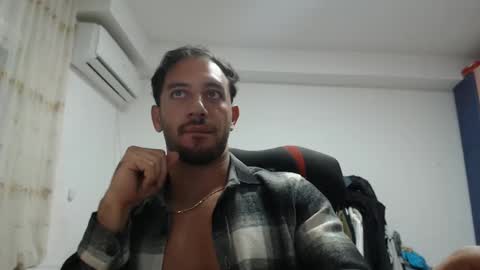 Chris online show from 10/01/25, 07:42