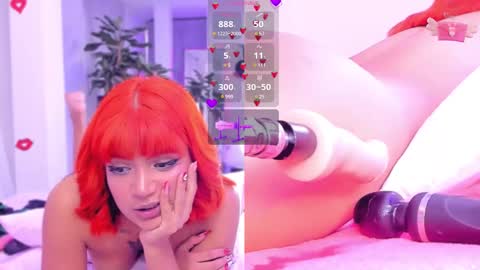 Snapshot of revy_black69 chatting on 12/22/24, 11:33 Rebecca y sarih online show from 12/22/24, 11:33