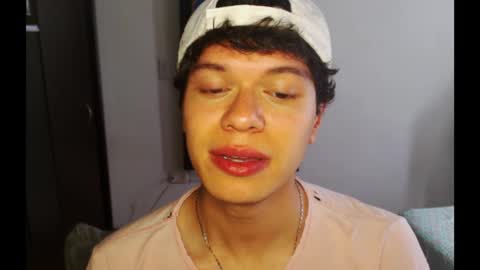 Snapshot of rexbunnybody chatting on 02/26/25, 04:14 Rex online show from 02/26/25, 04:14