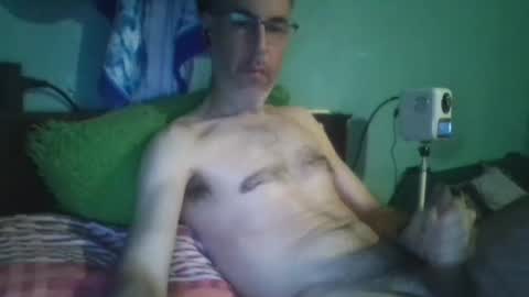 reyes_albert2006 online show from 04/24/26, 07:38