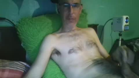 reyes_albert2006 online show from 04/27/26, 07:06