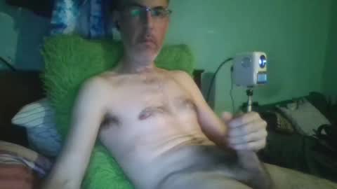 Snapshot of reyes_albert2006 chatting on 05/01/26, 12:10 reyes_albert2006 online show from 05/01/26, 12:10