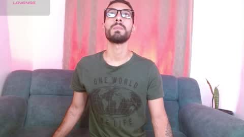 REY PABLO Independent online show from 10/10/25, 08:41