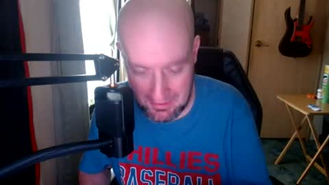 Snapshot of rg3583 chatting on 08/06/26, 09:49 rg3583 online show from 08/06/26, 09:49
