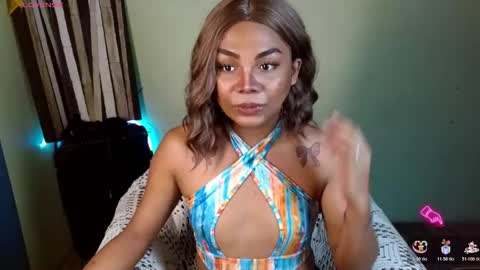 Snapshot of rhianasollway69 chatting on 11/17/25, 02:01 rhianasollway69 online show from 11/17/25, 02:01