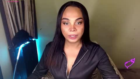 Snapshot of rhianasollway69 chatting on 12/22/25, 11:18 rhianasollway69 online show from 12/22/25, 11:18