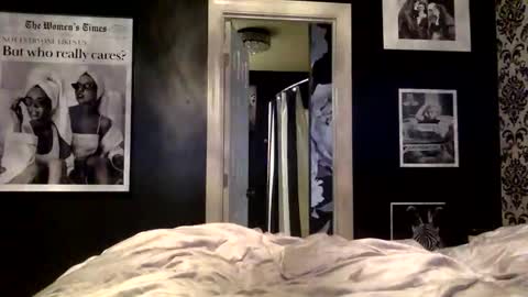 Rhino online show from 11/19/25, 05:02