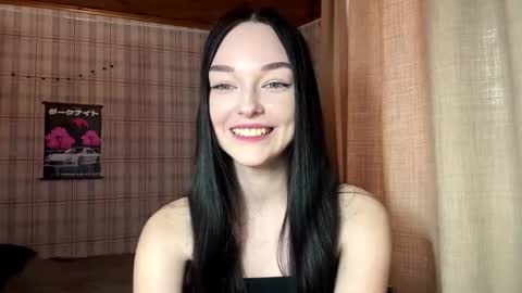 Snapshot of rhodashoeman chatting on 03/09/26, 12:09 Hello My name is Sandy online show from 03/09/26, 12:09