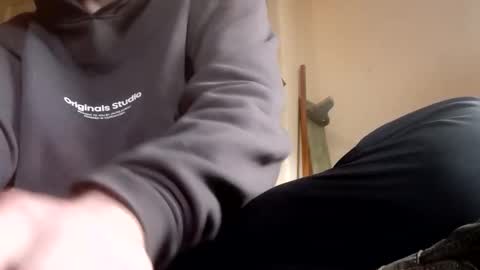 rhyssss13 online show from 09/18/25, 11:56