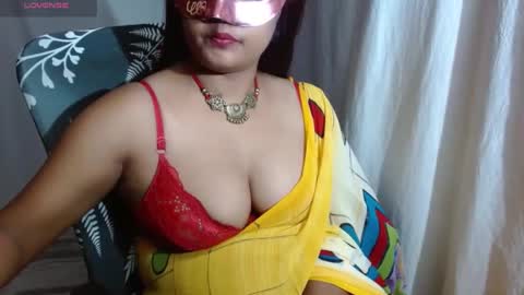 Snapshot of ria_fun chatting on 12/29/24, 06:27 Riya online show from 12/29/24, 06:27