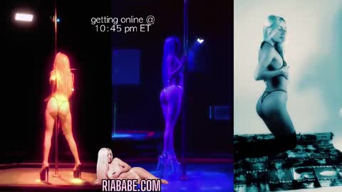 Snapshot of riababe chatting on 09/10/25, 02:44 ria  online show from 09/10/25, 02:44