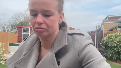 riana894237 online show from 03/16/26, 01:15