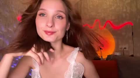Snapshot of riana_razz chatting on 06/29/26, 10:15 riana_razz online show from 06/29/26, 10:15