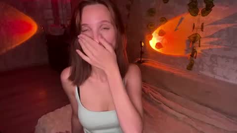 Snapshot of riana_razz chatting on 07/10/26, 01:58 riana_razz online show from 07/10/26, 01:58