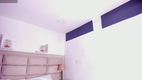 Riana online show from 01/16/25, 06:25