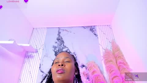 Riana online show from 05/05/26, 05:15
