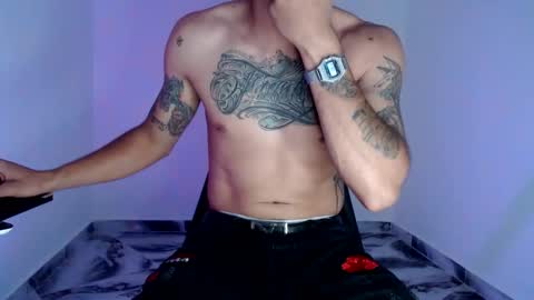 Snapshot of riancum chatting on 12/03/25, 06:06 juan online show from 12/03/25, 06:06