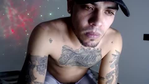 Snapshot of riancum chatting on 02/26/26, 06:51 juan online show from 02/26/26, 06:51