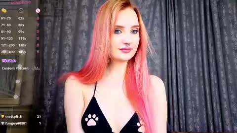 Snapshot of riawoods chatting on 04/27/26, 06:17 Ria Woods online show from 04/27/26, 06:17