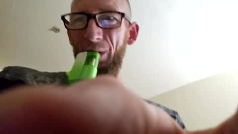 Snapshot of ribbet226969 chatting on 11/05/25, 06:13 ribbet226969 online show from 11/05/25, 06:13