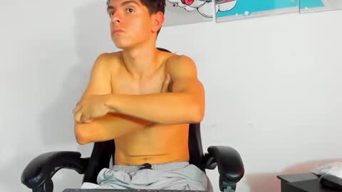 Snapshot of ricardo_fernandez chatting on 01/22/25, 03:40 ricardo_fernandez online show from 01/22/25, 03:40