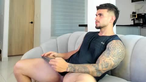 ricardogonzalez666 online show from 04/15/26, 01:07