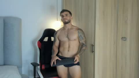 Snapshot of ricardogonzalez666 chatting on 07/25/26, 01:36 ricardogonzalez666 online show from 07/25/26, 01:36