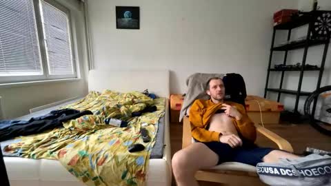 ricciardio online show from 10/11/25, 12:04