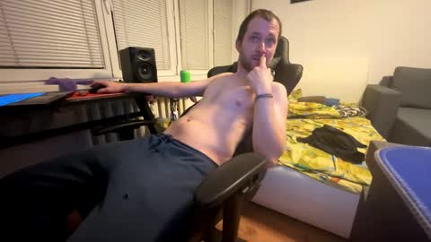 ricciardio online show from 10/27/25, 11:20