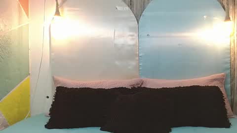 rich and kitty  online show from 12/03/25, 08:07