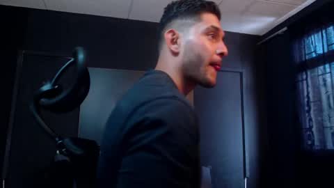 Ricardo online show from 11/20/25, 02:28