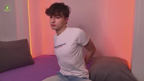 Richard online show from 01/13/26, 03:17