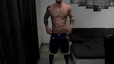 Snapshot of richarddarell chatting on 02/01/25, 06:54 RichardDarell online show from 02/01/25, 06:54