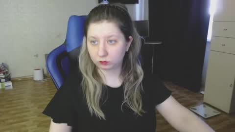 Emily online show from 10/17/25, 07:00