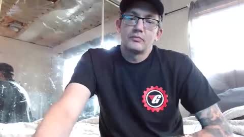 Snapshot of richi3richny chatting on 11/15/25, 07:21 Richie online show from 11/15/25, 07:21