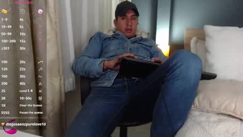 David online show from 02/19/25, 01:51