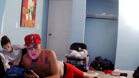 richierich813 online show from 10/18/25, 07:20