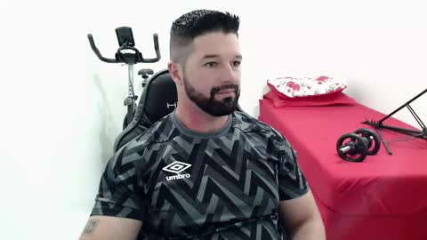 Snapshot of richrolland chatting on 03/05/25, 06:12 Rickseduction online show from 03/05/25, 06:12