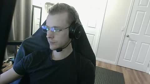 Snapshot of rickgosling chatting on 01/12/26, 09:47 rickgosling online show from 01/12/26, 09:47