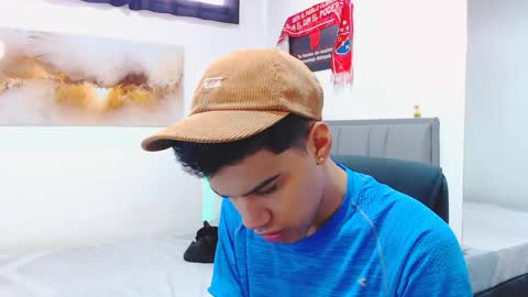 Snapshot of rickii_hot chatting on 04/05/26, 04:26 Ricki online show from 04/05/26, 04:26