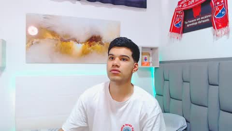 Snapshot of rickii_hot chatting on 04/08/26, 06:19 Ricki online show from 04/08/26, 06:19