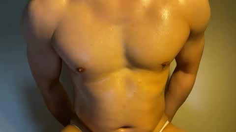 R online show from 11/09/25, 04:33