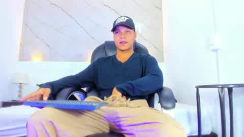 Snapshot of ricky_owens1 chatting on 02/07/25, 09:26 Ricky online show from 02/07/25, 09:26