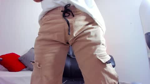 Snapshot of ricky_owens1 chatting on 03/08/25, 03:45 Ricky online show from 03/08/25, 03:45