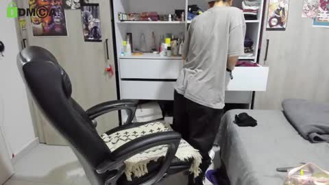 Snapshot of rickydicot_13 chatting on 01/25/25, 02:15 RickyDicot 13 online show from 01/25/25, 02:15